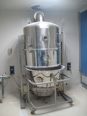 سعر جيد آلة تحبيب السوائل من نوع التسخين بالبخار للتجفيف / الطلاء الانترنت