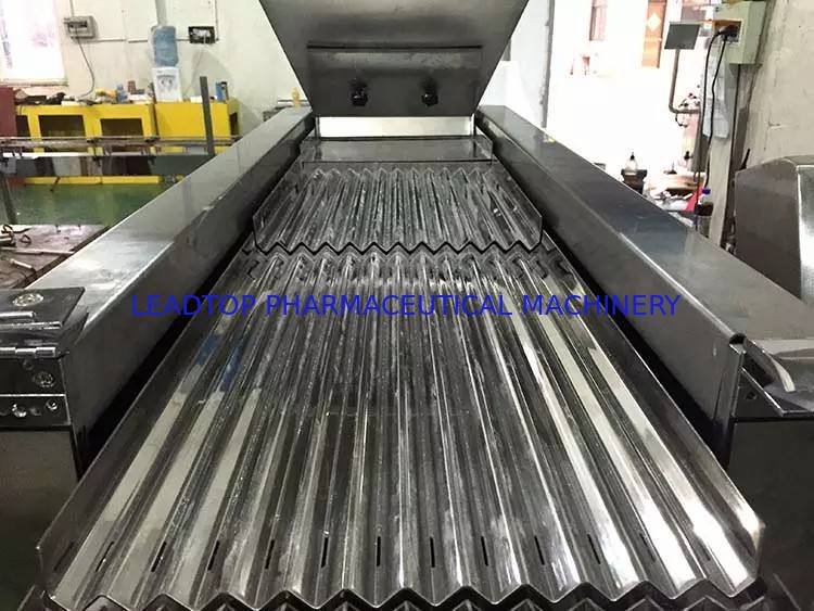 دقة وسرعة آلة حساب الأقراص للصيدليات سعة 000 قرص في الدقيقة دقة العد ≥99.5٪